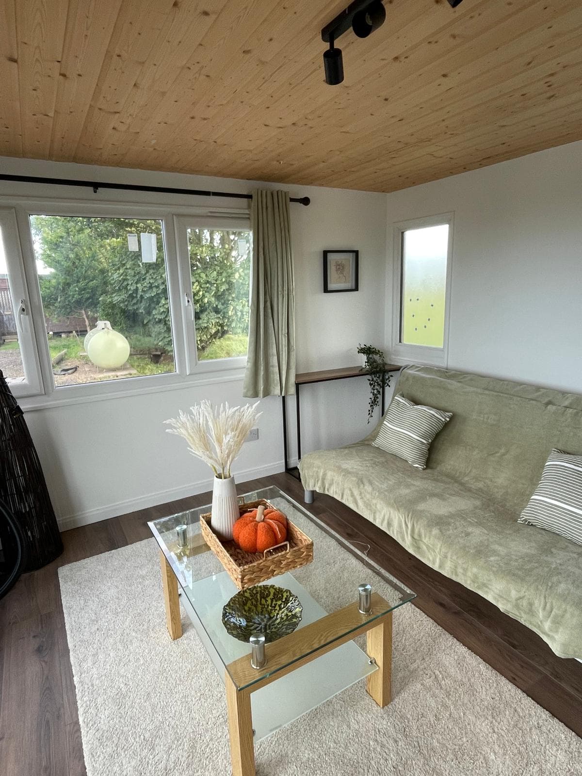 Paddockview Lodge living room